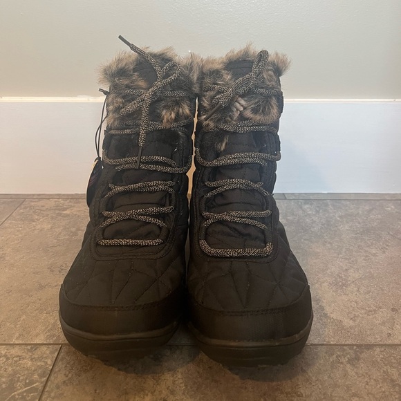 NWY Women’s 10.5W Columbia Minx Shorty III Bootie - Picture 2 of 12